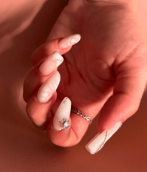 Dettaglio manicure MelyNails in galleria